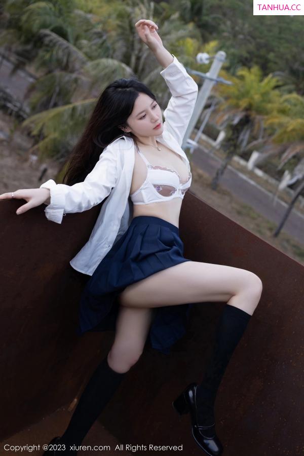 鱼子酱fish  [XiuRen]高清写真图 2023.03.10 No.6400 鱼子酱Fish 三亚旅拍第64张图片